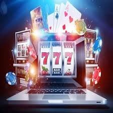 Người chơi Việt Nam truy cập casino trực tuyến luky88 trên điện thoại
